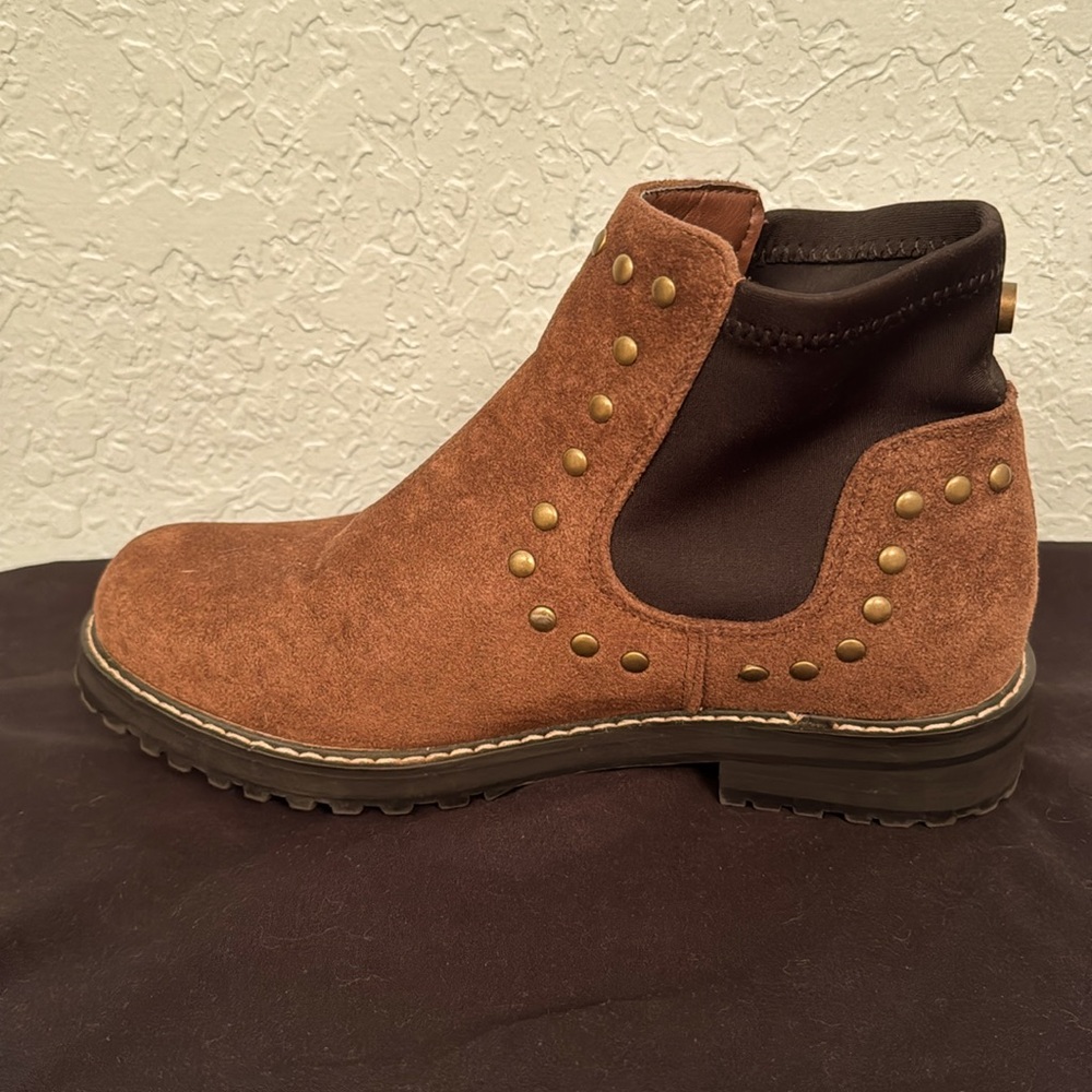 Seven7 Romanoff Waterproof Brown Ankle Boot Size 9